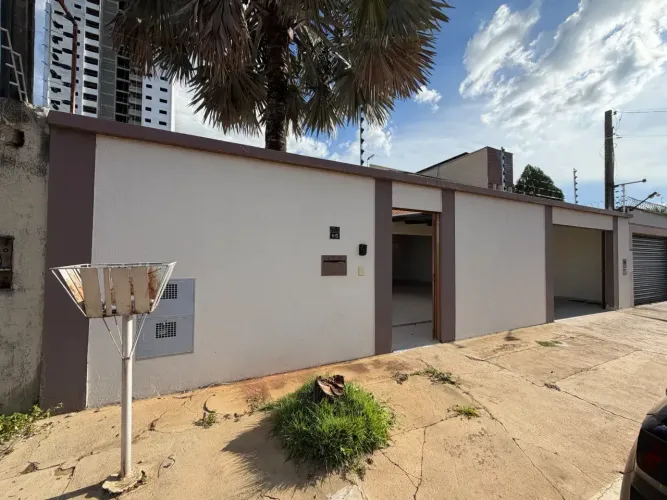 Casa para Locação com 4 Quartos na 305 Sul