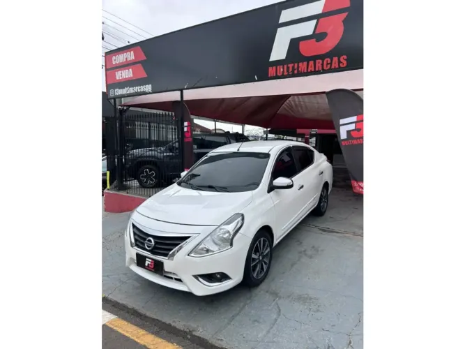 Nissan Versa Unique 1.6 16V Flexstart 4P Aut. 2018