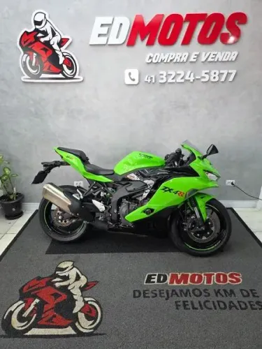 KAWASAKI NINJA ZX-4RR 2026