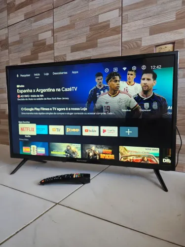 TV SMART E ANDROID NOVINHA COMANDO DE VOZ TODA ORIGINAL ACEITO CARTÃO