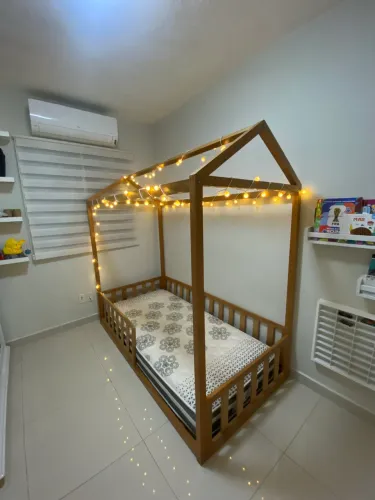 Cama montessoriana