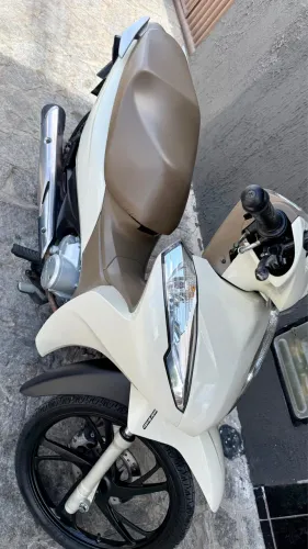 Honda biz 125cc 2021 conservadíssima 