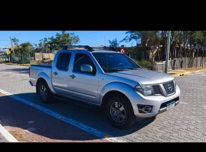 Nissan Frontier SV Attack CD 4X2 2.5 TB Diesel 2014