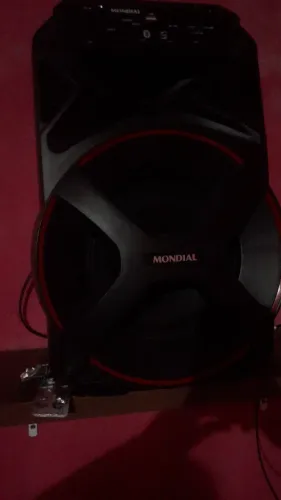 Caixa de som mondial