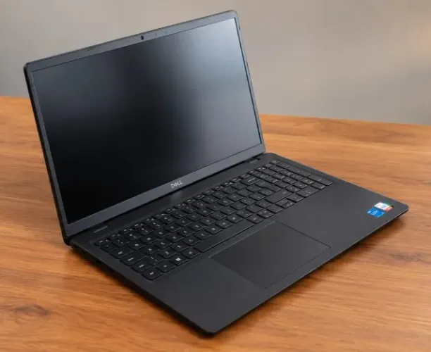 Escrita      Notebook Dell Inspiron 15 3520 i5 12ª Gen 16GB RAM SSD 480GB(Aceito proposta)