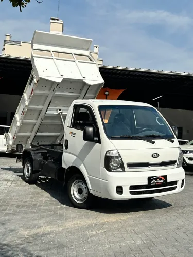Kia Motors Bongo K-2500 2.5 4X2 TB Diesel 2015