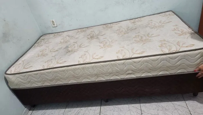 Cama box solteirão