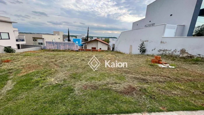 Terreno à venda no Residencial Lagos D'Icaraí na cidade de Salto/SP