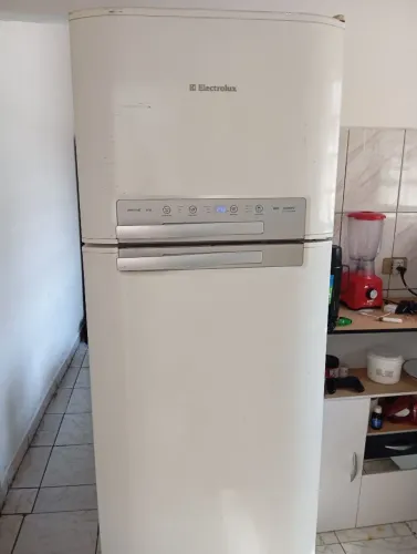 Geladeira Eletrolux