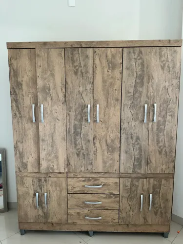 Guarda Roupa