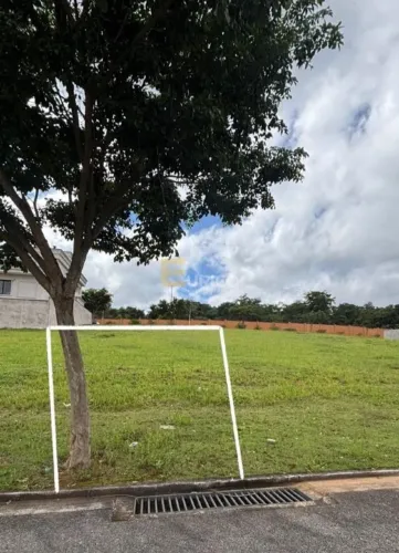 Terreno em Condomínio à venda no Condomínio Alphaville Jundiaí em Jundiaí/SP