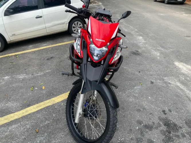Moto toda revisada nada pra fazer 29,000