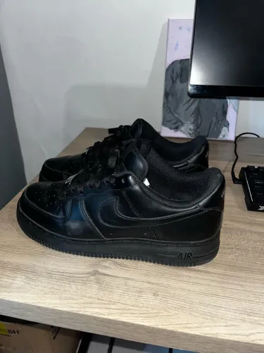 Tênis Nike Air Force 1 42