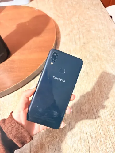 Vendo Samsung Galaxy A10s R$ 400,00 mas aceito proposta