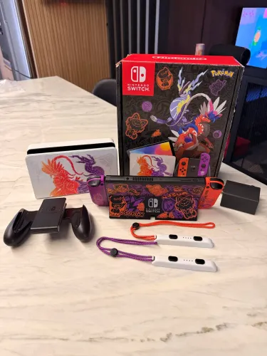 Nintendo Switch OLED Pokémon - Desbloqu3ado 