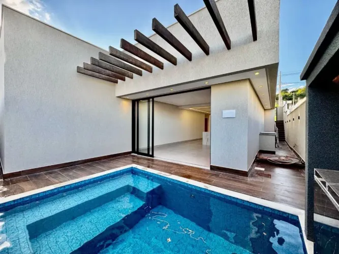 Casa à venda, 197 m² por R$ 1.500.000,00 - Residencial Marília - Senador Canedo/GO