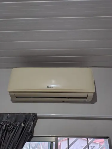 Aparelho de ar condicionado Philco 12 mil BTUs