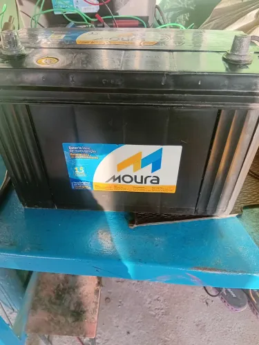 Bateria moura 100 amperes