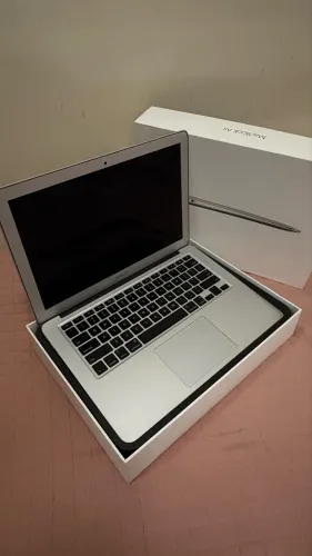 MacBook Air 13? (2018)