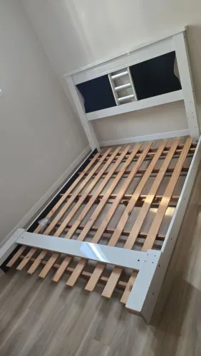Desapego linda Cama Casal sem colchão como na foto