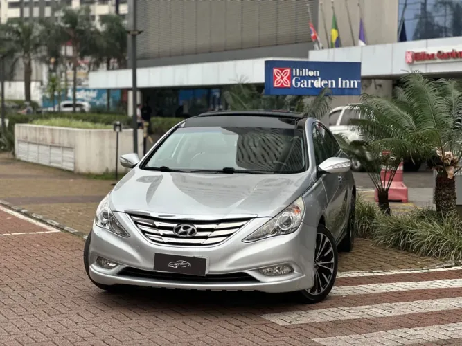 Hyundai Sonata 2.4 16V 182cv 4P Aut. 2013