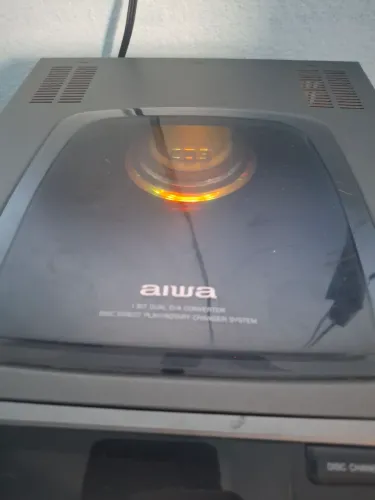Radio Aiwa 1800w 