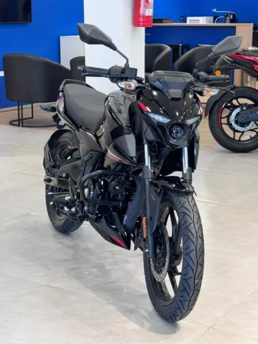Bajaj Pulsar 150 26/27
