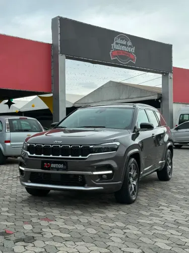 Jeep Commander Overland T270 1.3 TB Flex AUT 2025