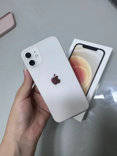 iPhone 12