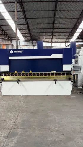 DOBRADEIRA CN PERICLES MAQUINAS 4000 x 125 Ton