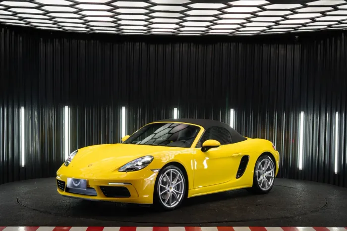 Porsche 718 Boxster 2.0 300cv 2024
