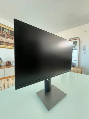 Monitor Dell Profissional