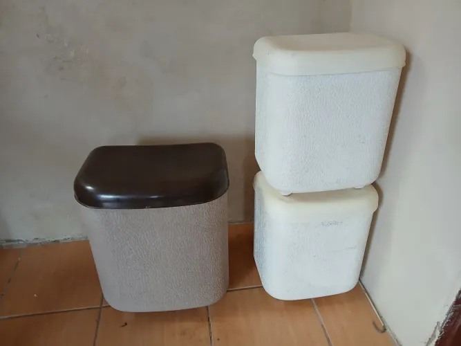 Cestos de roupas relíquias