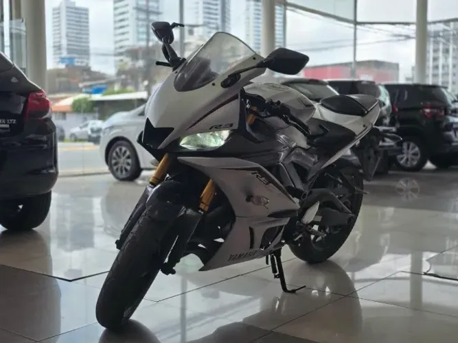 YAMAHA YZF R3 *A* 2021