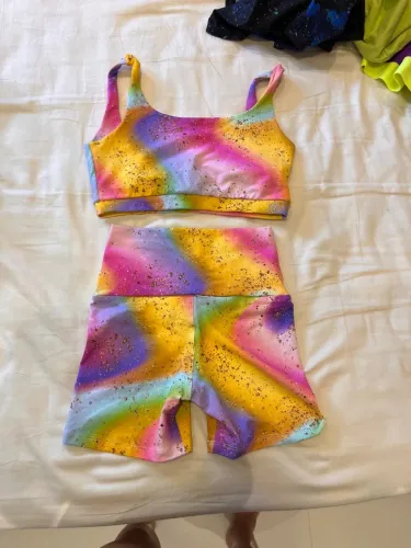 Conunto Academia Top e Short