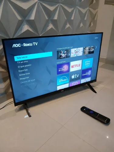 Televisão AOC Roku