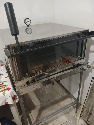 Forno Industrial a Gás Progás Refratário Inox Com Cavalete