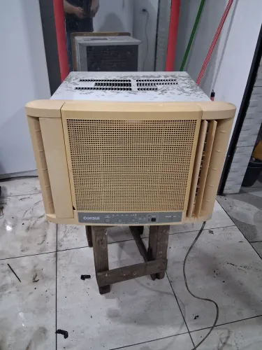 Ar condicionado de janela