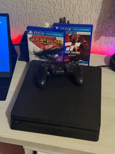 PS4 Slim 1TB + Jogos