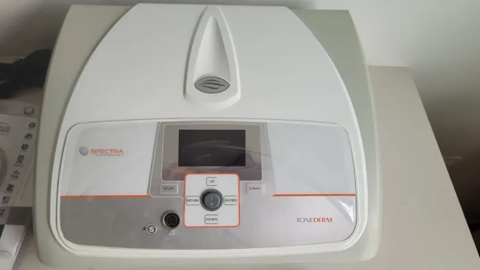 APARELHO DE RADIOFREQUÊNCIA TONEDERM SPECTRA G2