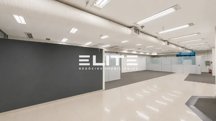 Salão Comercial para Aluguel em Santo André - Vila Curuçá | 620 m² - Térreo e Mezanino