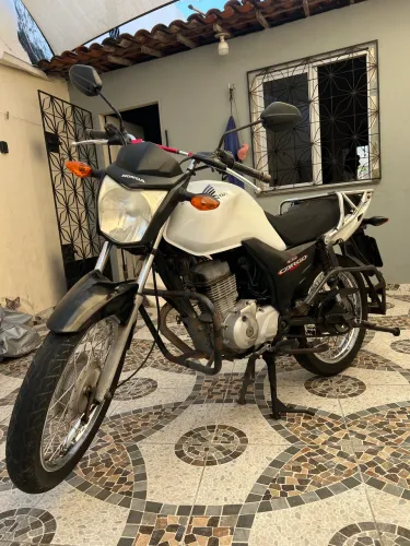 Mota Honda cargo já vai com engate para reboque