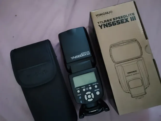 Flash Yongnuo Speedlite YN-565EX III