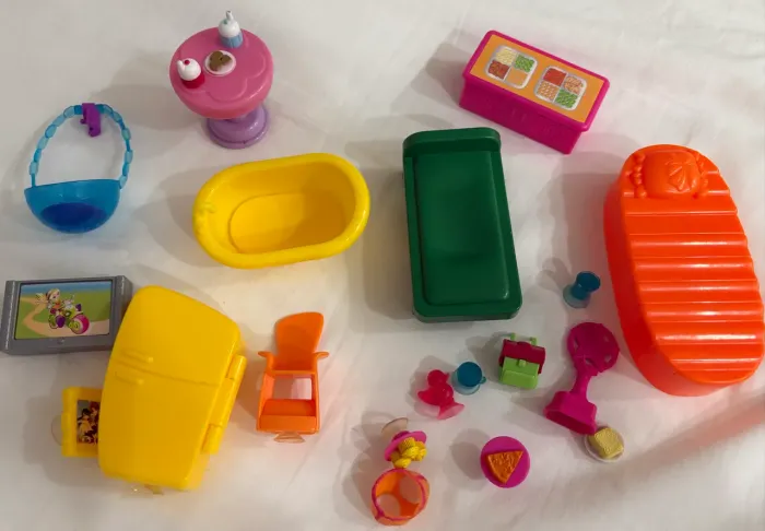 kit utensílios polly pocket casa cola e descola e outros