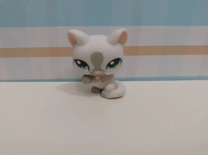 Littlst Pet Shop Gato