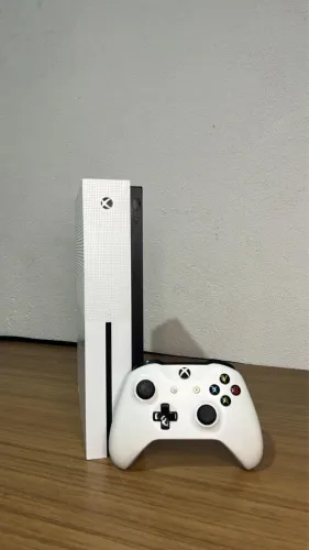 Xbox One S