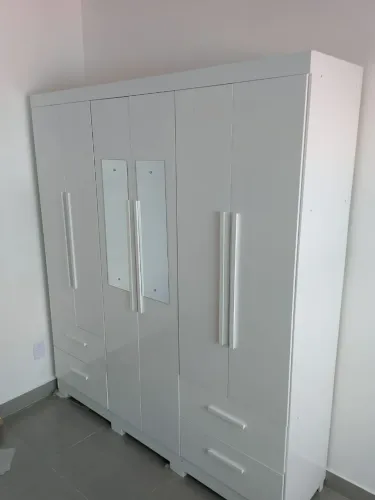 Guarda roupa casal Texas com espelho novo a pronta entrega;