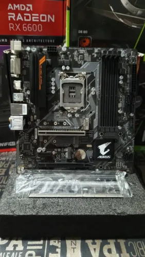 Placa Mae Gigabyte B360M Aorus Gaming 3 DDR4 Socket LGA1151 Chipset Intel B360