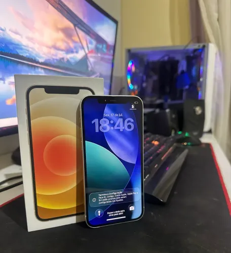 iPhone 12