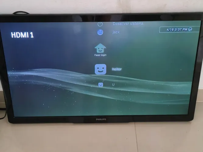 TV Philips 32 polegadas - não e smart não entrego